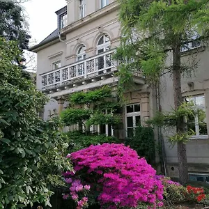Am Elbradweg - Nichtraucher-gaestezimmer Weiland Privatunterkunft Dresden